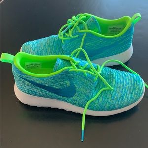 Nike shoes